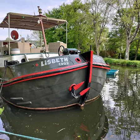 Bateau-hôtel Lisbeth 1902 *